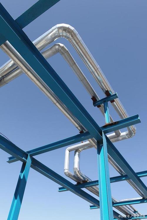 管道支吊架是一种结构装置,它安装在管道,管道和管道夹等用于吊装管线